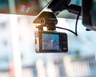 avis dashcam